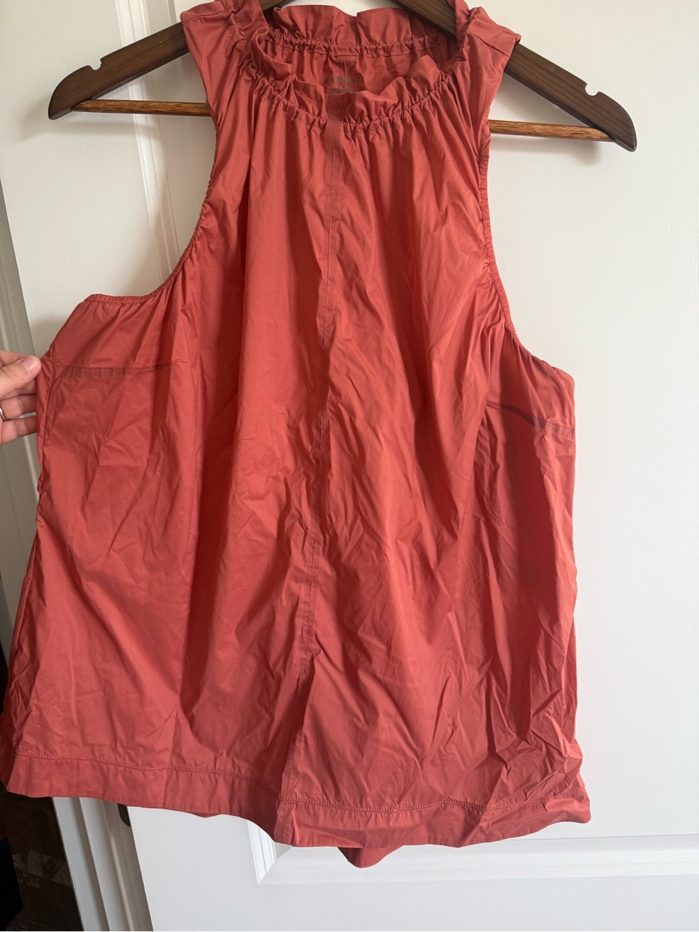 Athleta Levitate Sleeveless Coral Tank Top